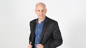 דובר חדש לתאטרון הבימה - רון גרנות, צילום: ניר סטולו